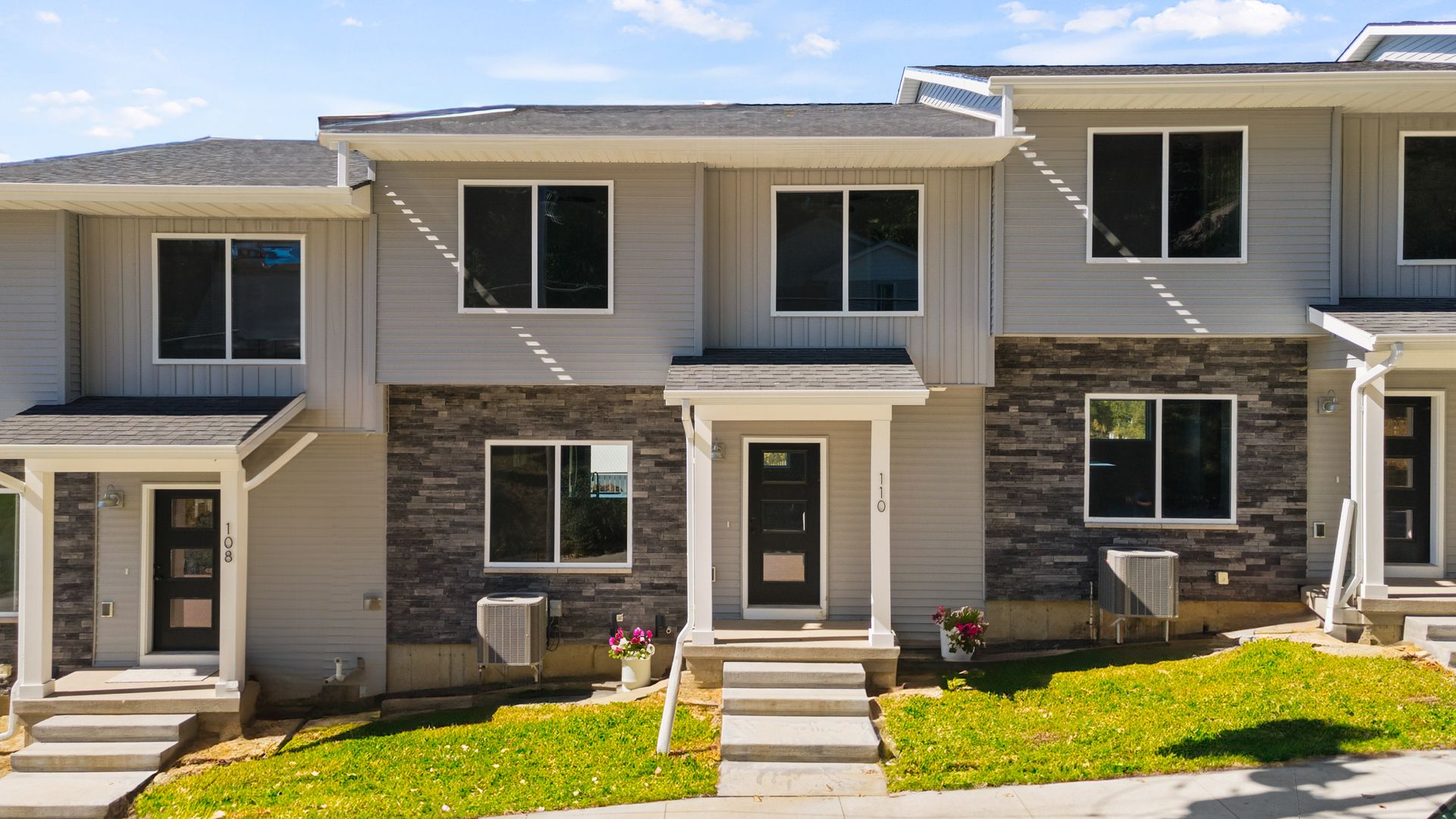 West Branch Apartment: Hillside Drive, Heritage Drive, Historic Way
