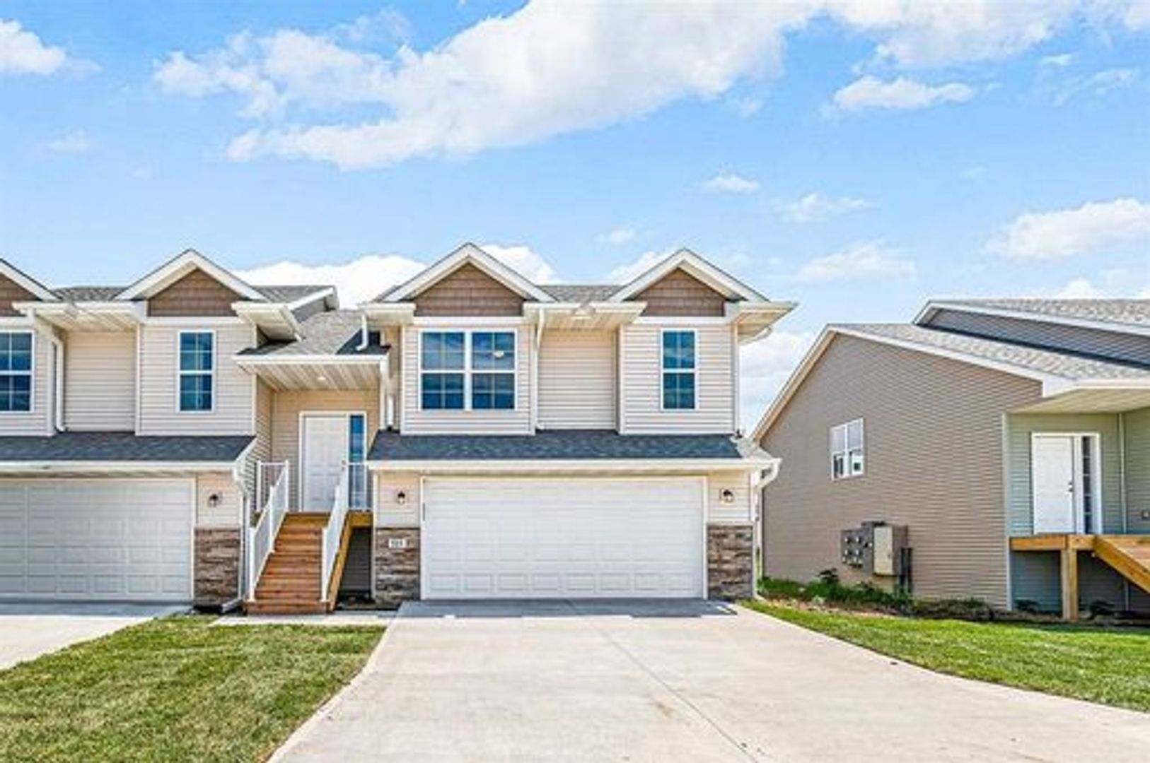 Tiffin Apartment: 307 Chloe Drive
