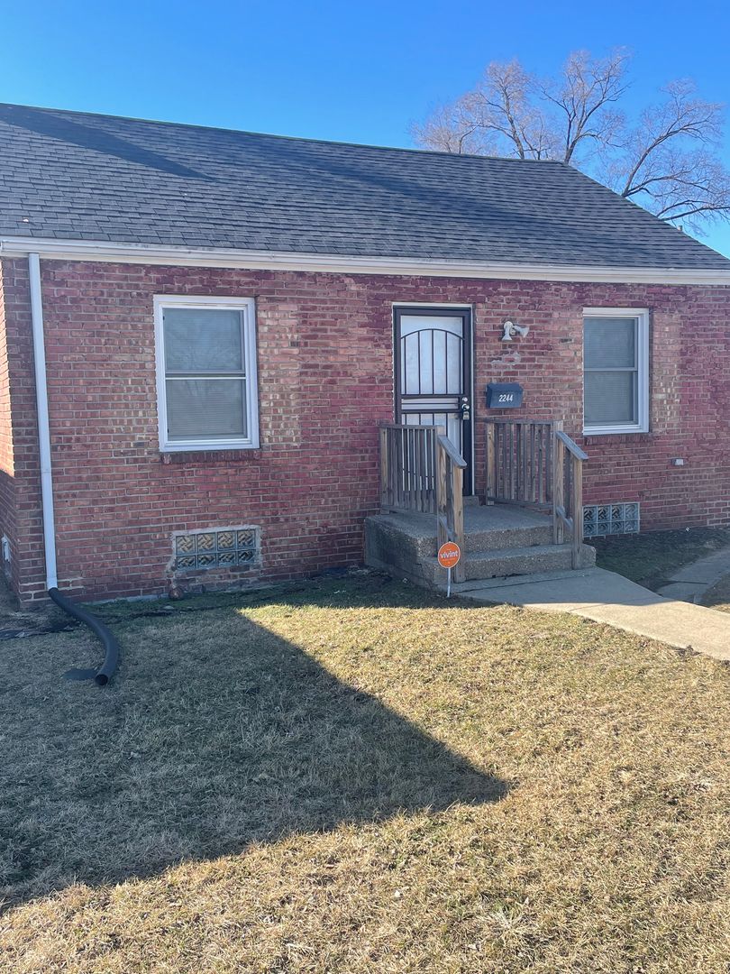 Gary House: 2244 Pennsylvania Street