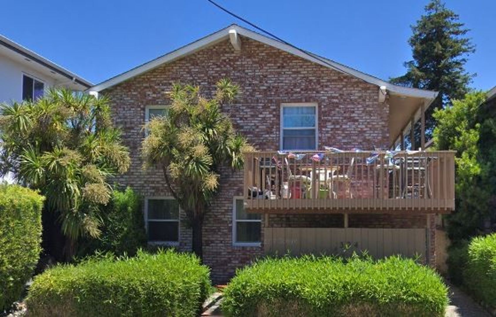 Santa Cruz Apartment: 324 Main Street