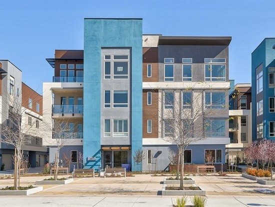 Foster City House: 738 Eppleton Ln