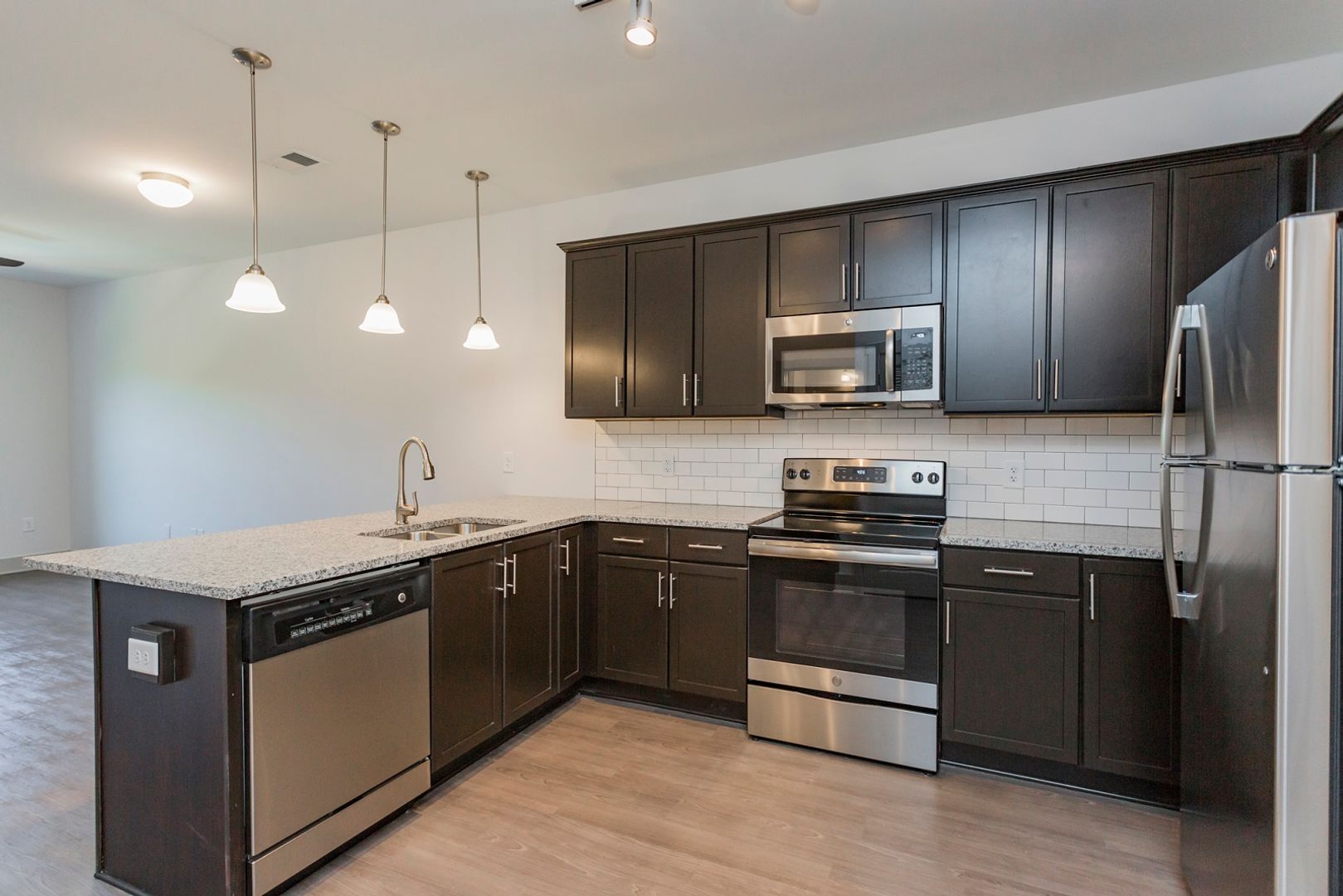 Nashville Apartment: 821 Porter Road