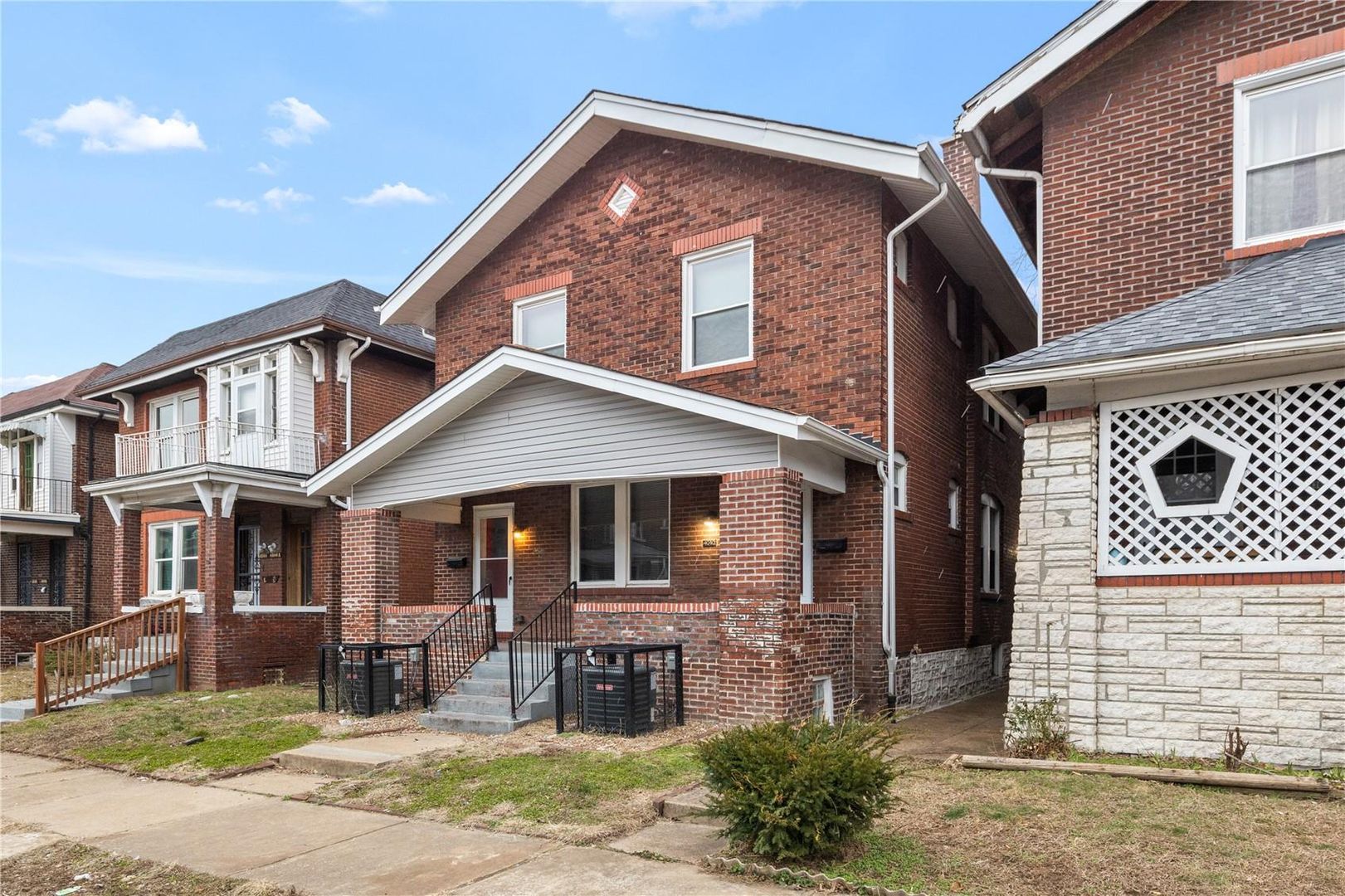 Saint Louis Apartment: 4040 Shreve Avenue