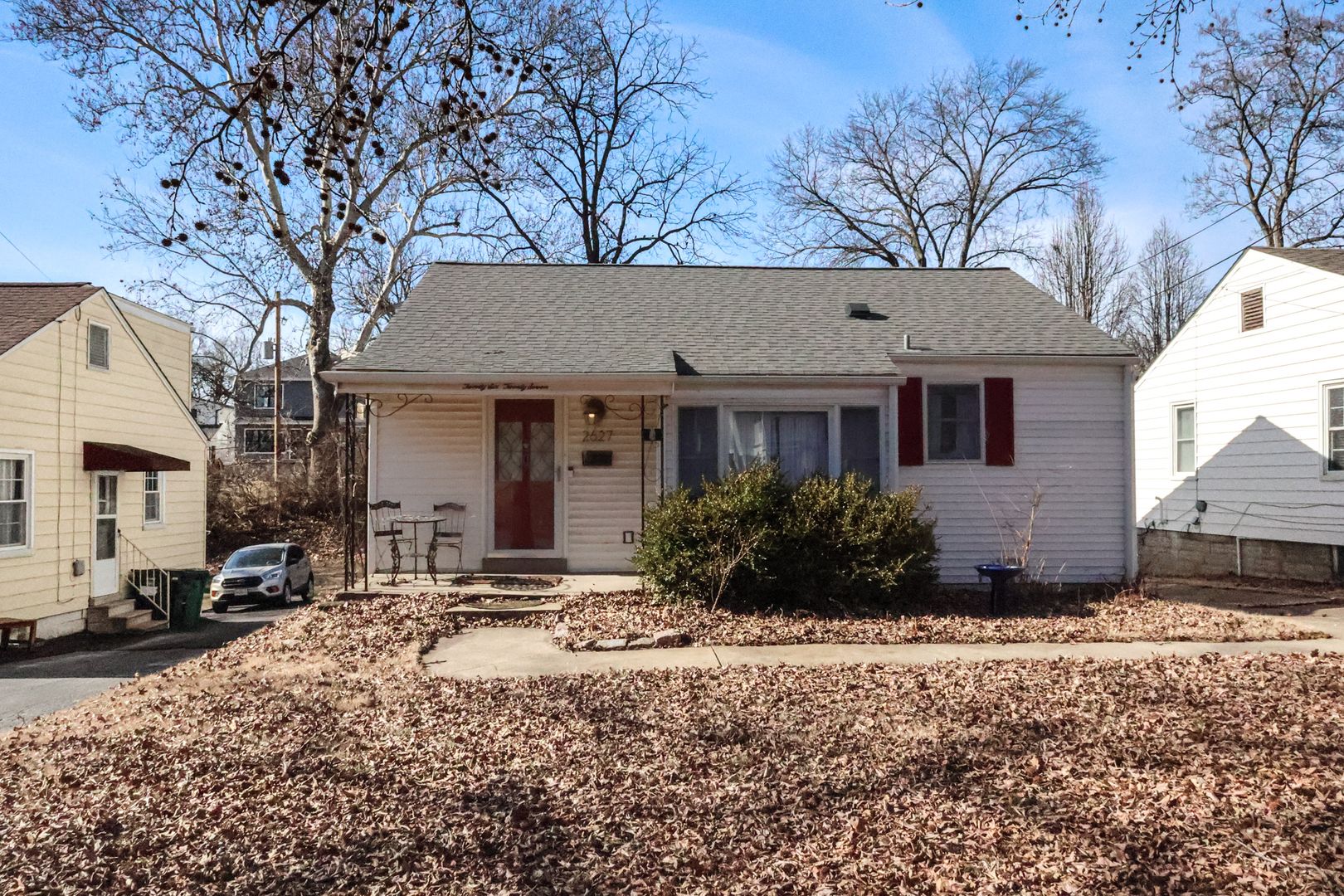 Saint Louis House: 2627 Louis Avenue