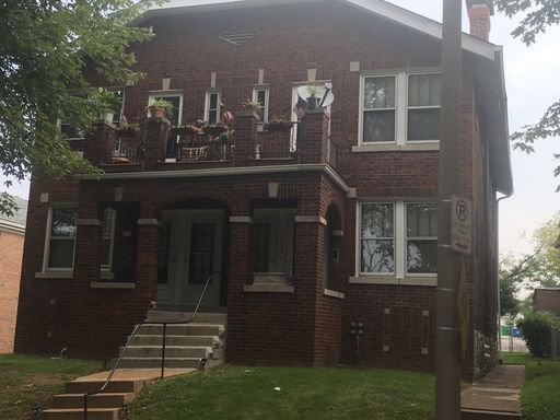 Gorgeous Apt facing Christy Park in tree-lined South City – photo 1