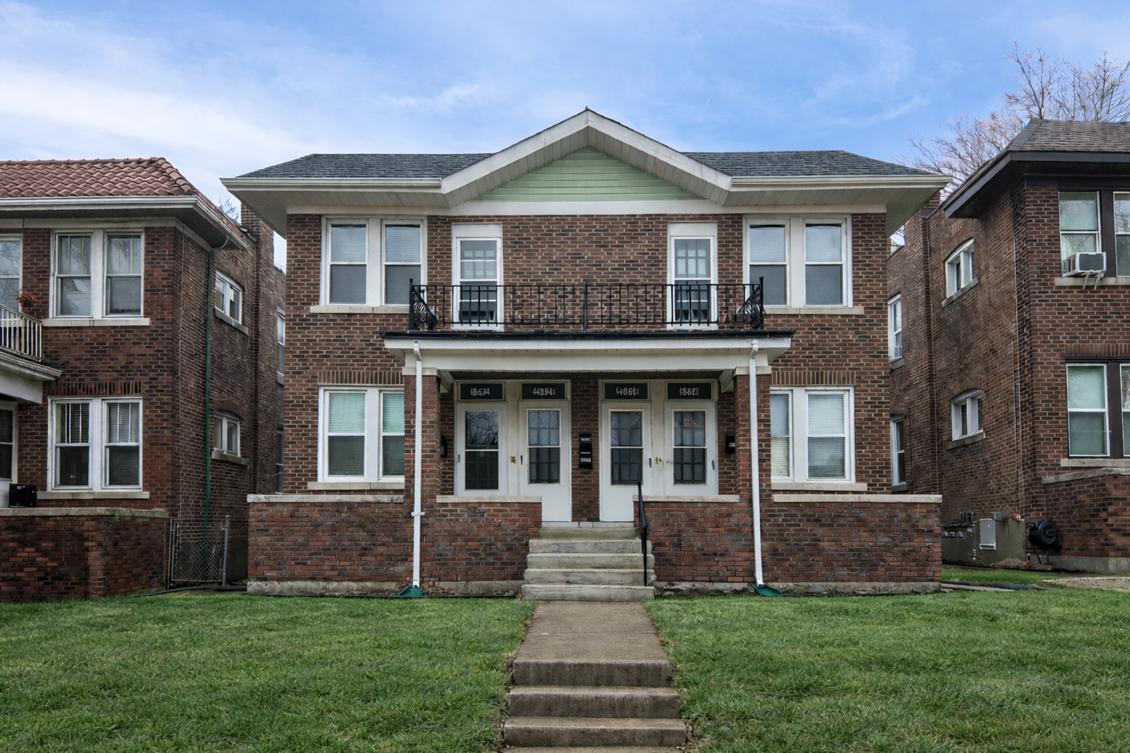 St. Louis Apartment: 5042-5044 Pernod Avenue