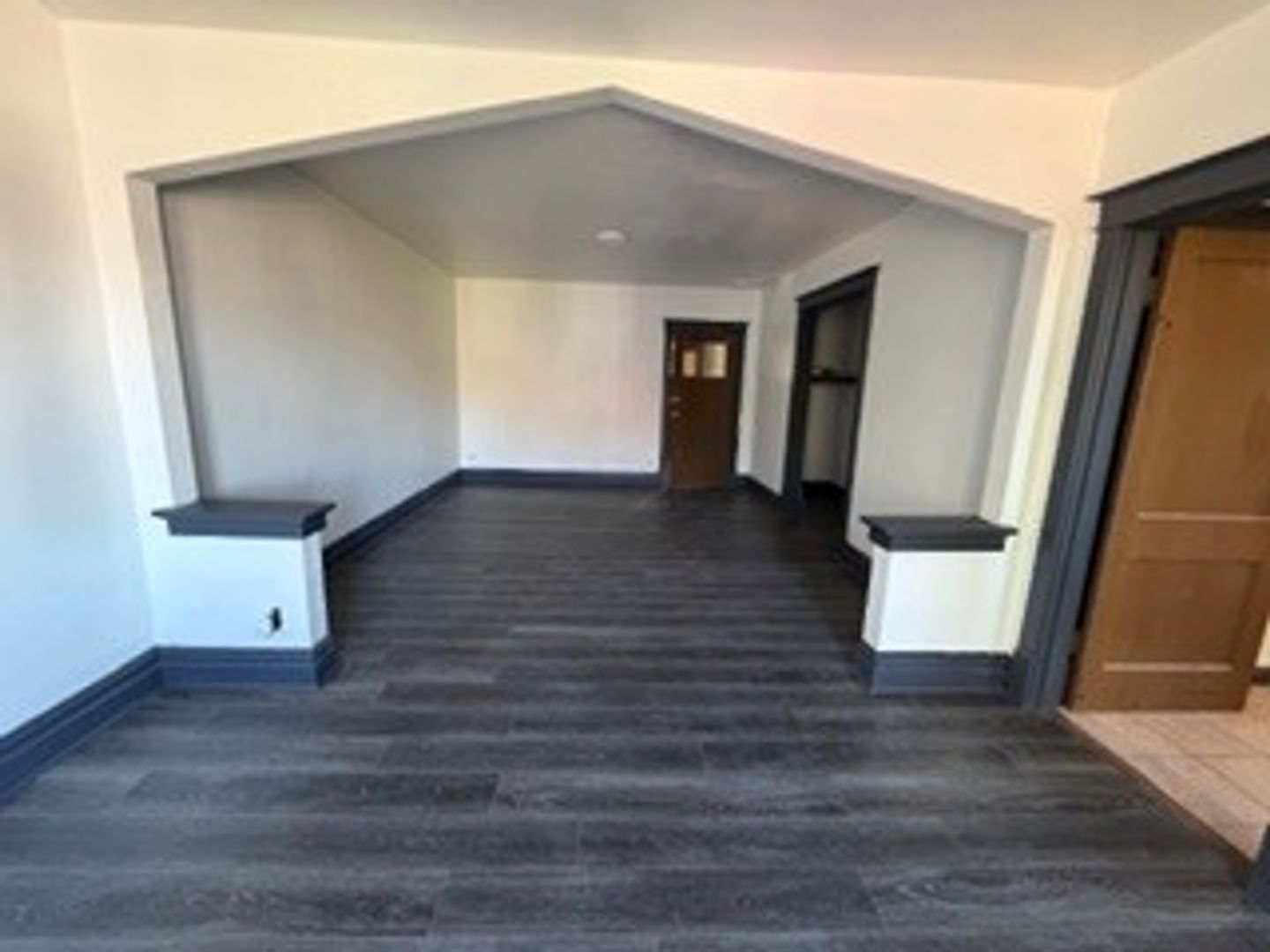 Saint Louis Apartment: 3517 - 3543 Bingham Ave