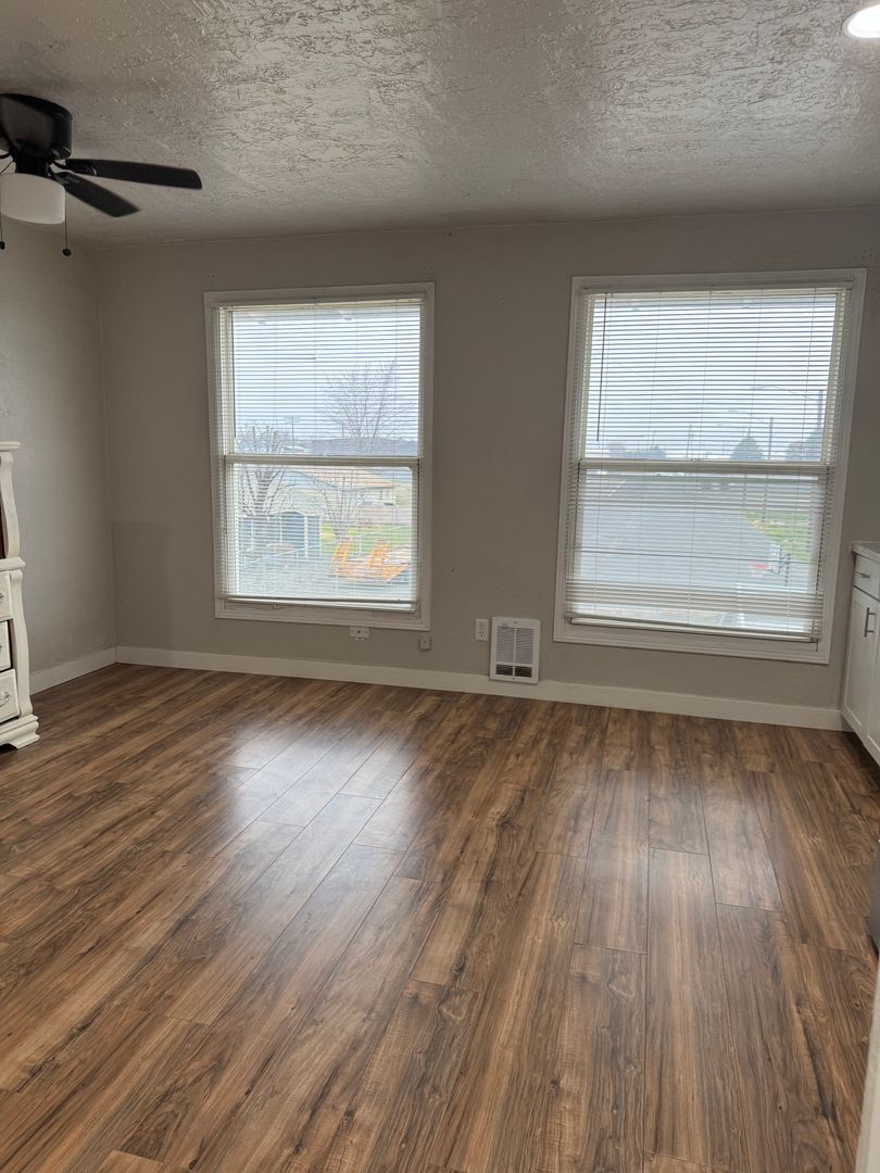 Hermiston Apartment: 510 SE 4th St