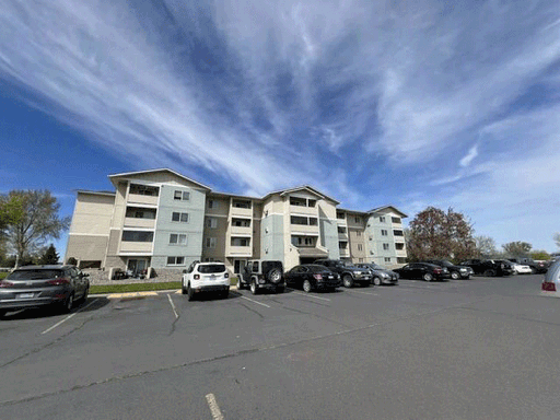Spacious Apartment Homes In Umatilla- Scenic Golf Course Views & Quiet Living!!!