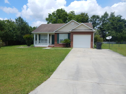 Great home in the Summit Chase Area! – photo 1