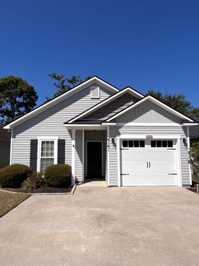 Adorable Lowndes County home – photo 1