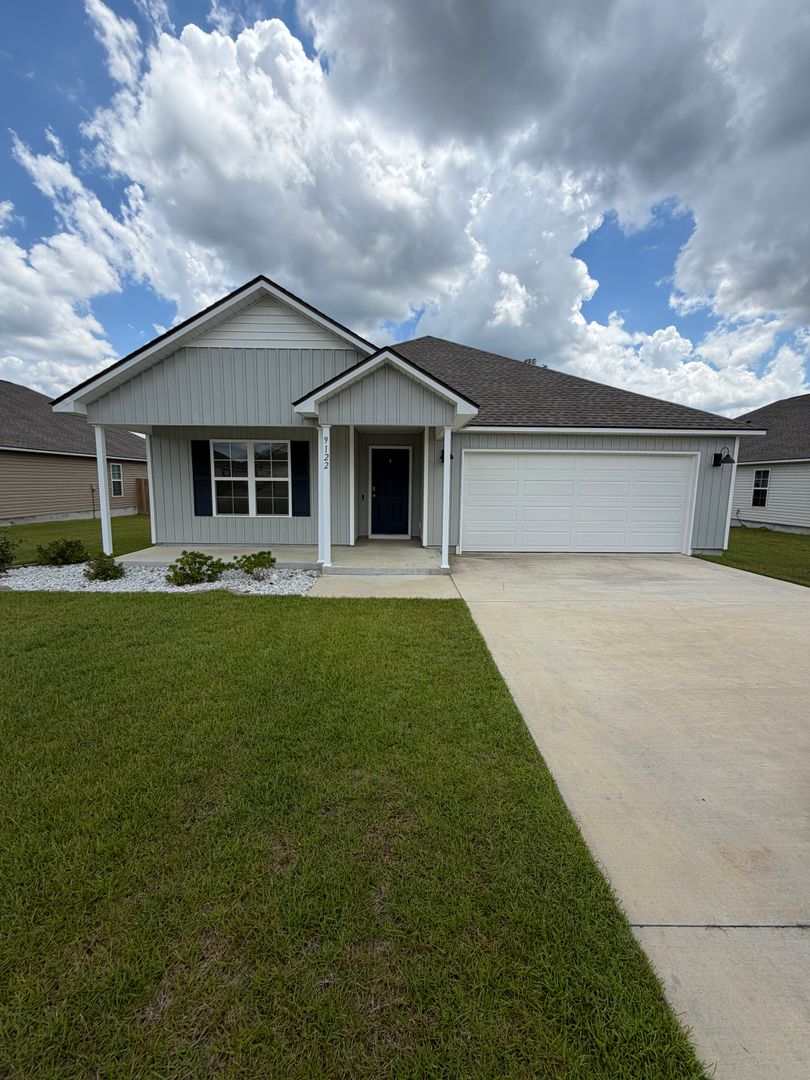 Valdosta House: 9122 Torrington Lane