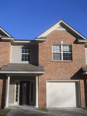 3 Bedroom in Perimeter Crossing Condo – photo 1