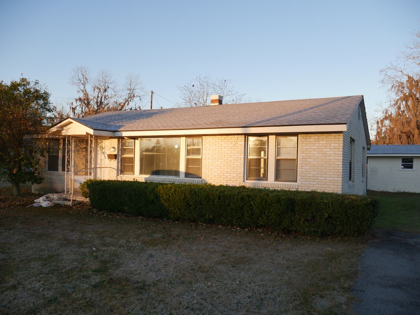 Lakeland House: 22 South Pafford Street