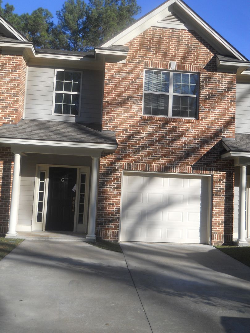 Valdosta Apartment: 3406-G Barack Obama Blvd