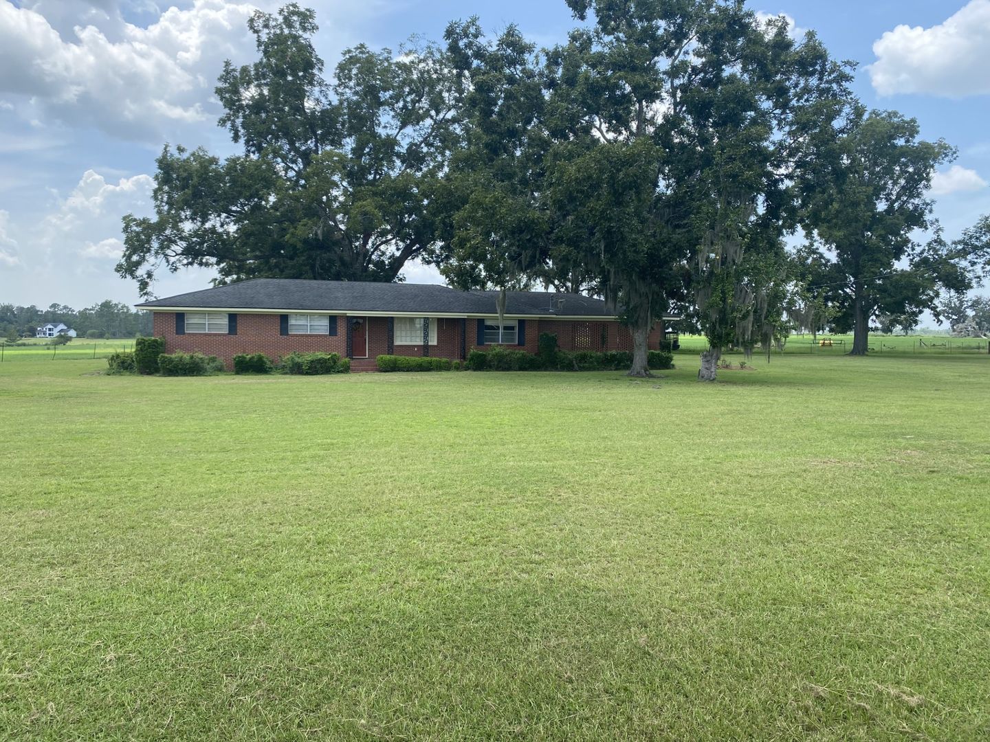 Valdosta House: 6016 jumping Gulley Rd
