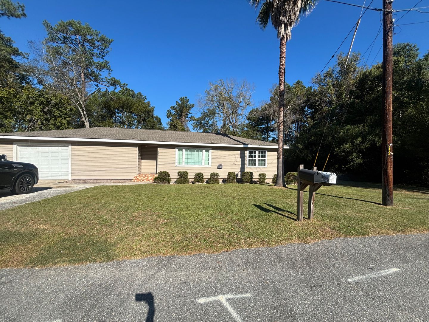 Valdosta House: 116 Moss Oak Drive