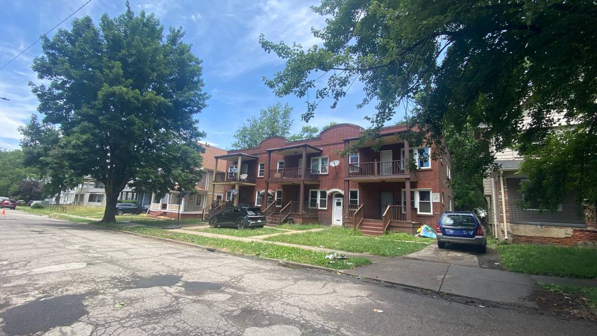 East Cleveland Apartment: 1675 Carlyon Rd