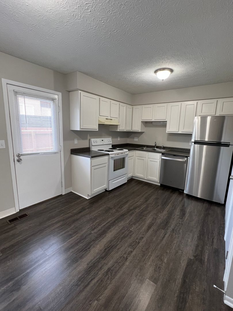Columbus House: 5340 Shiloh Drive