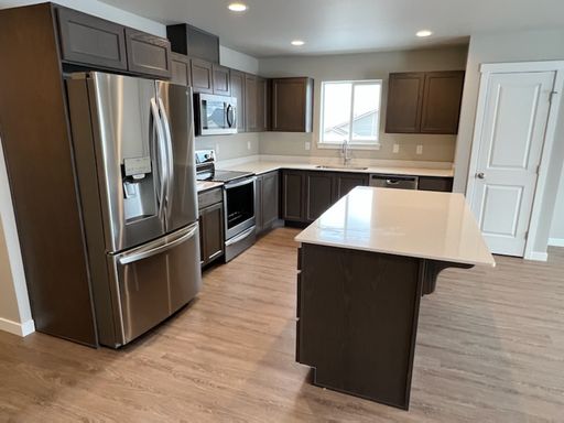 3 bed/2 bath rambler style home! Attached garage, fenced back yard & A/C! – photo 1