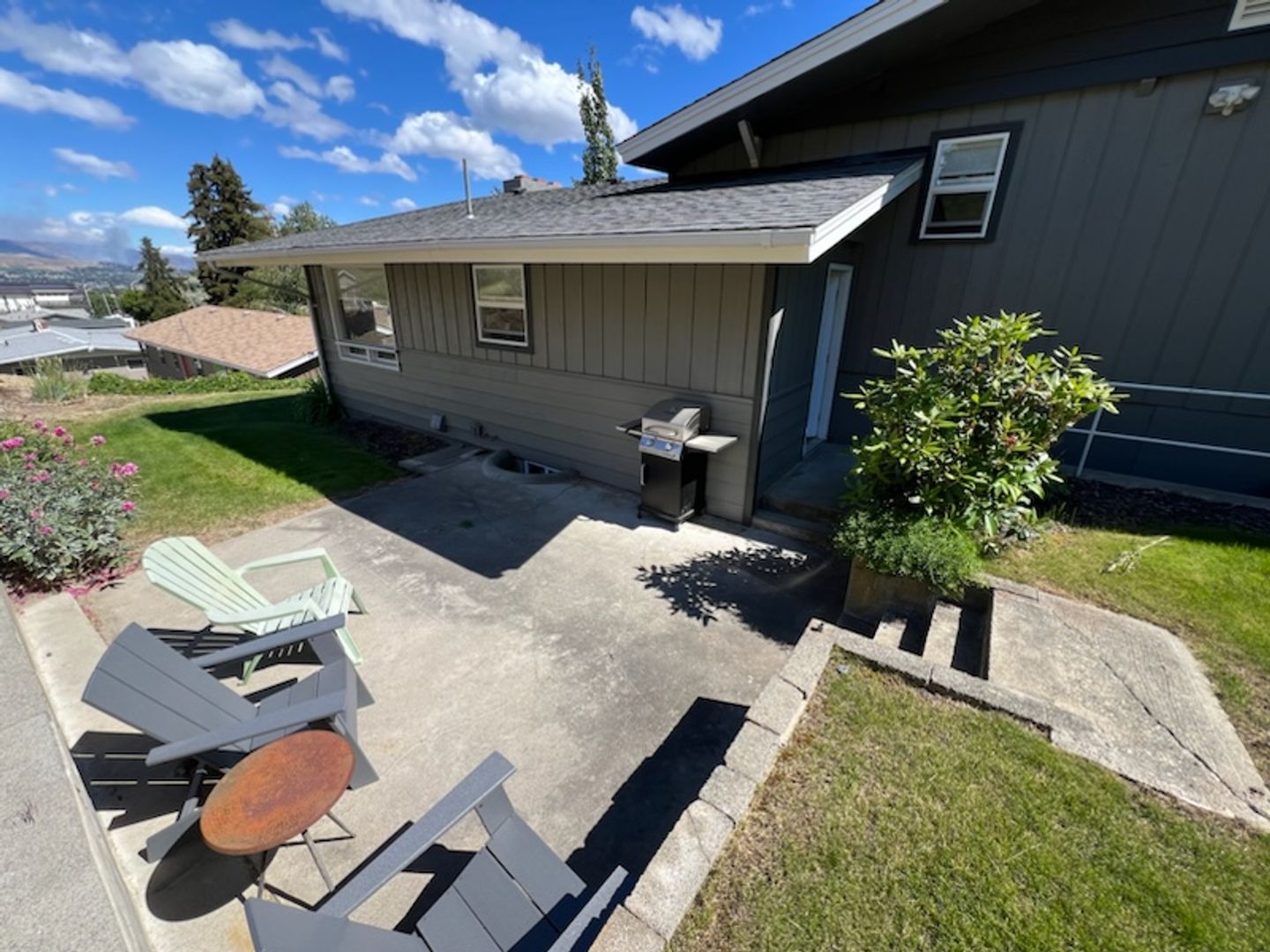 2322 5th St A, Wenatchee, WA 98801