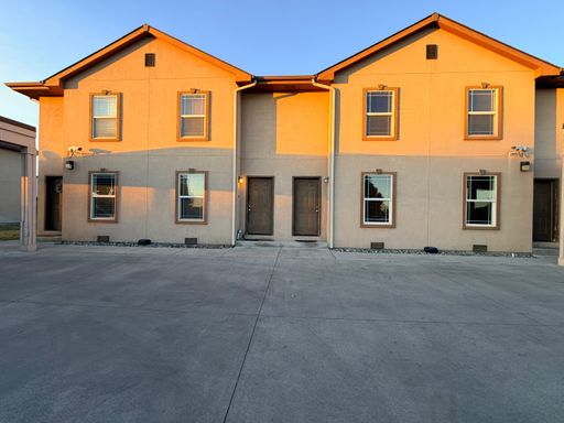 2 bed, 1.5 bath townhome with carport! A/c, d/w, w/d and fenced back yard!