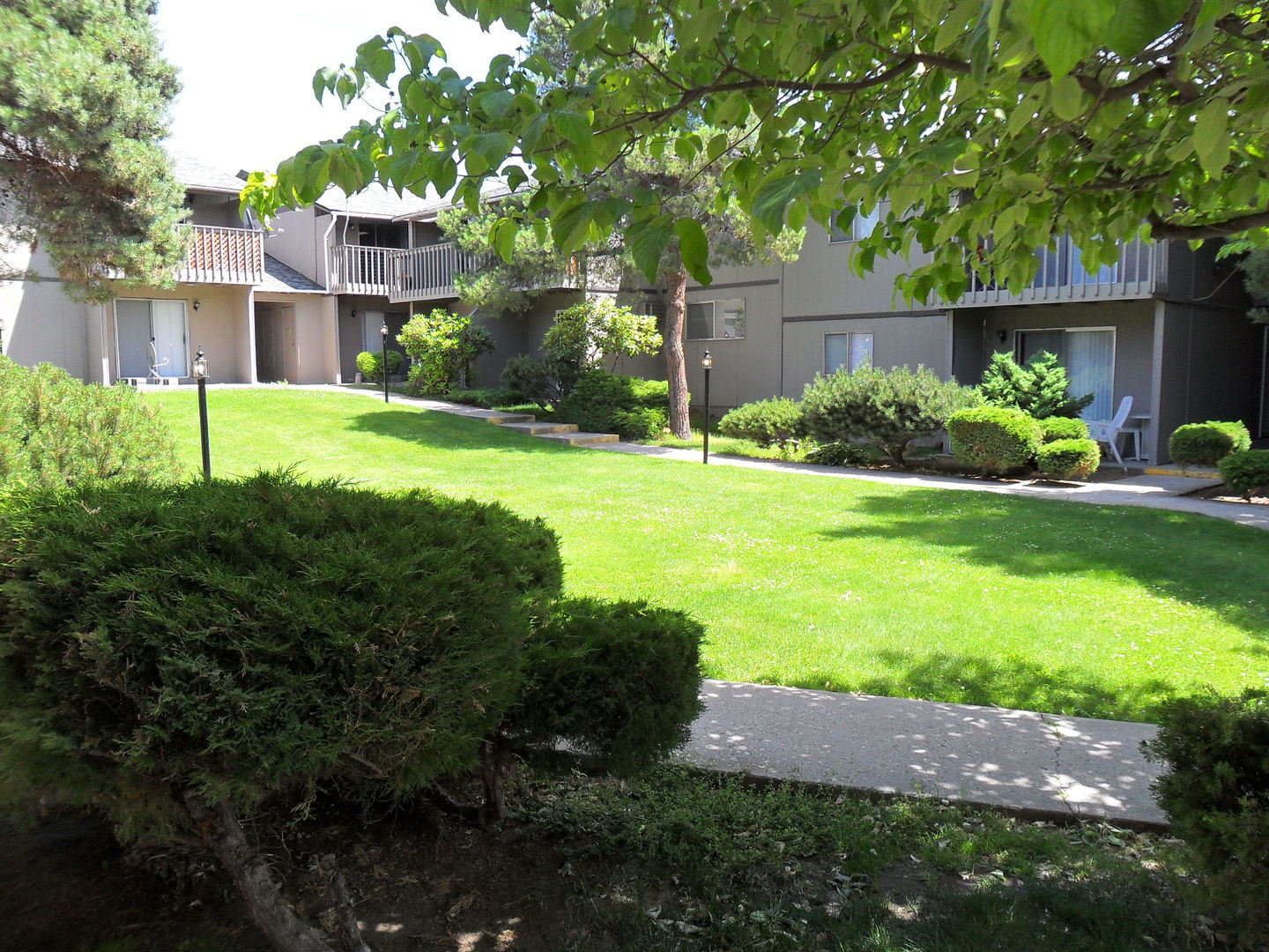 East Wenatchee Apartment: 601 N Baker