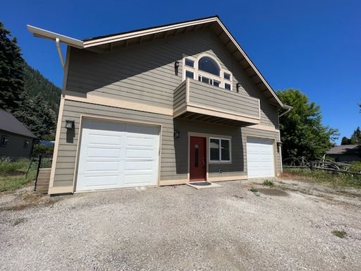 Fresh and clean studio apartment in the heart of Leavenworth!