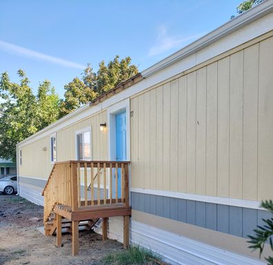 1+ Bedroom in Quiet Senior Community!!!! – photo 1