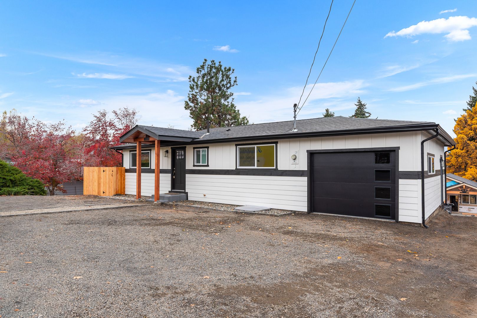 East Wenatchee Apartment: 460 N James Ave