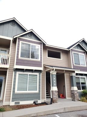 Parkside Condos- Spacious 2 bed/ 2 bath! – photo 1