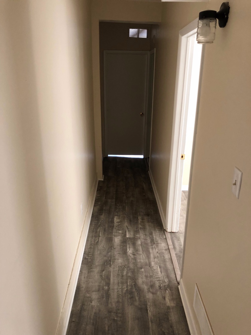 Philadelphia Apartment: 639 N 12th st