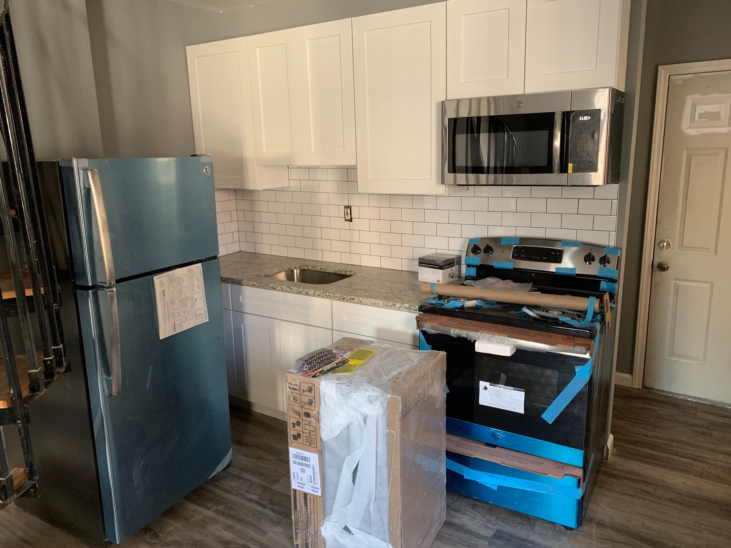 Philadelphia Apartment: 639 N 12th st