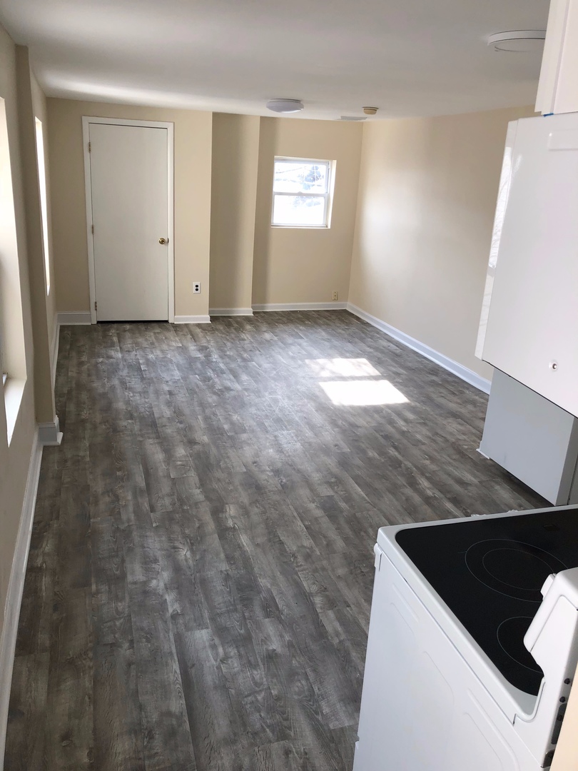 Philadelphia Apartment: 639 N 12th st