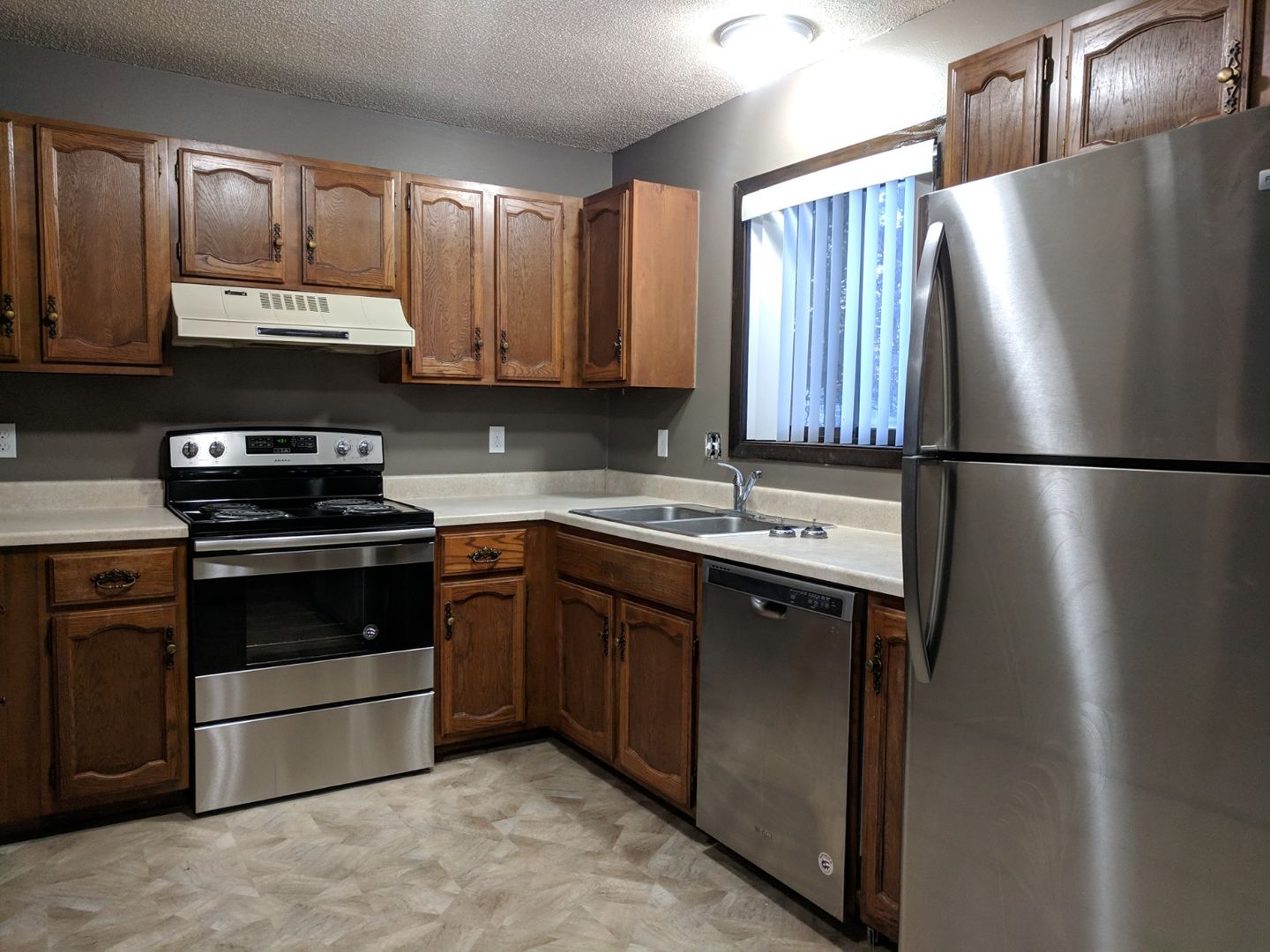 Fergus Falls Apartment: 407 West Fir Avenue