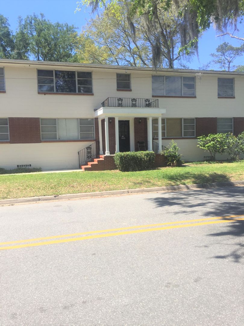 Jacksonville Apartment: 1806  Van Wert Avenue #2 - down