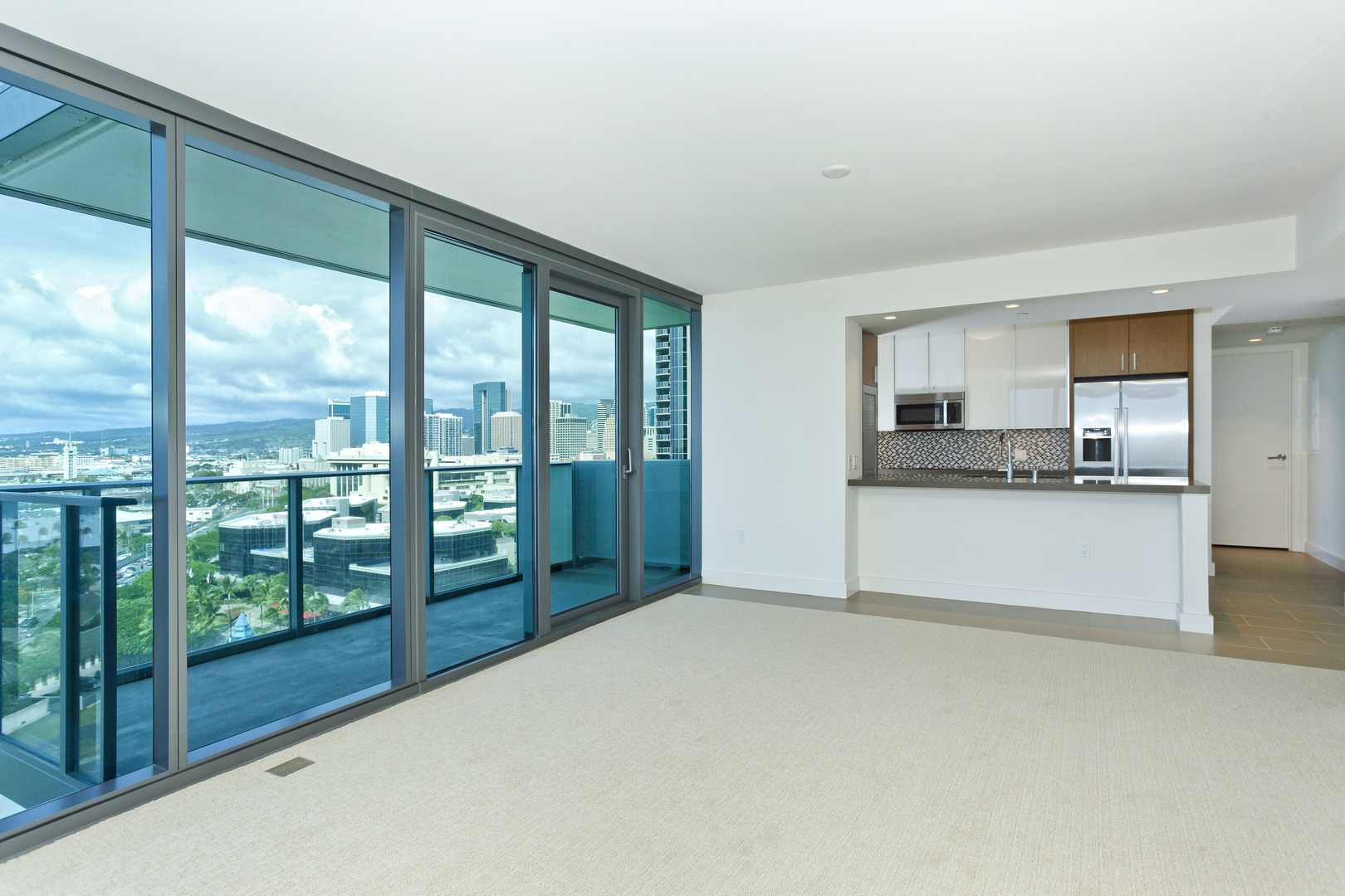 Honolulu Condo: 600 Ala Moana Blvd #1502