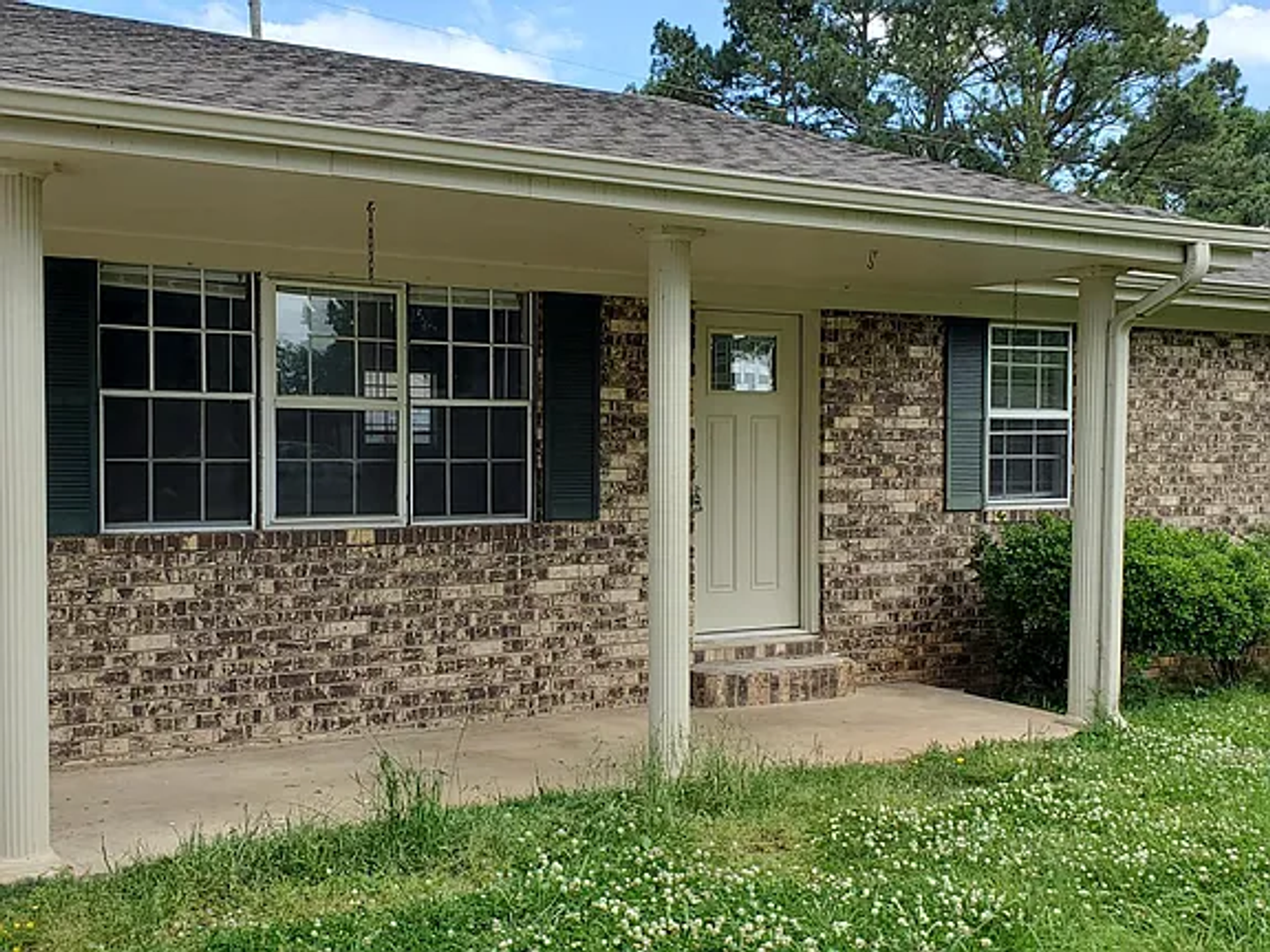 Muscle Shoals House: 1607 Harding Avenue