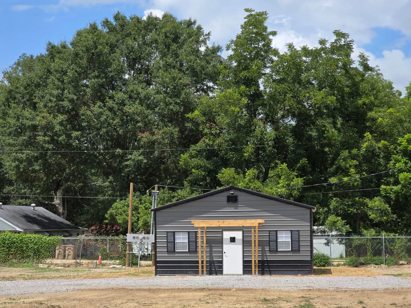 Haleyville Apartment: 406 2nd Ave