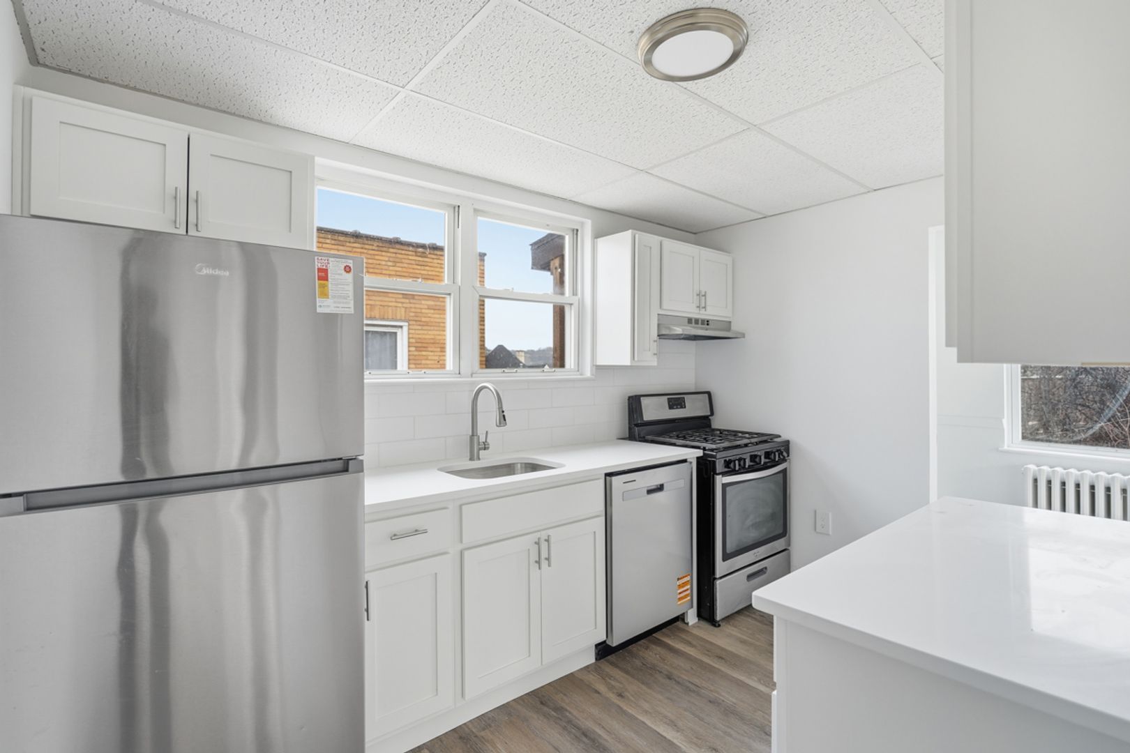 Homestead Apartment: 126 W 9th Avenue