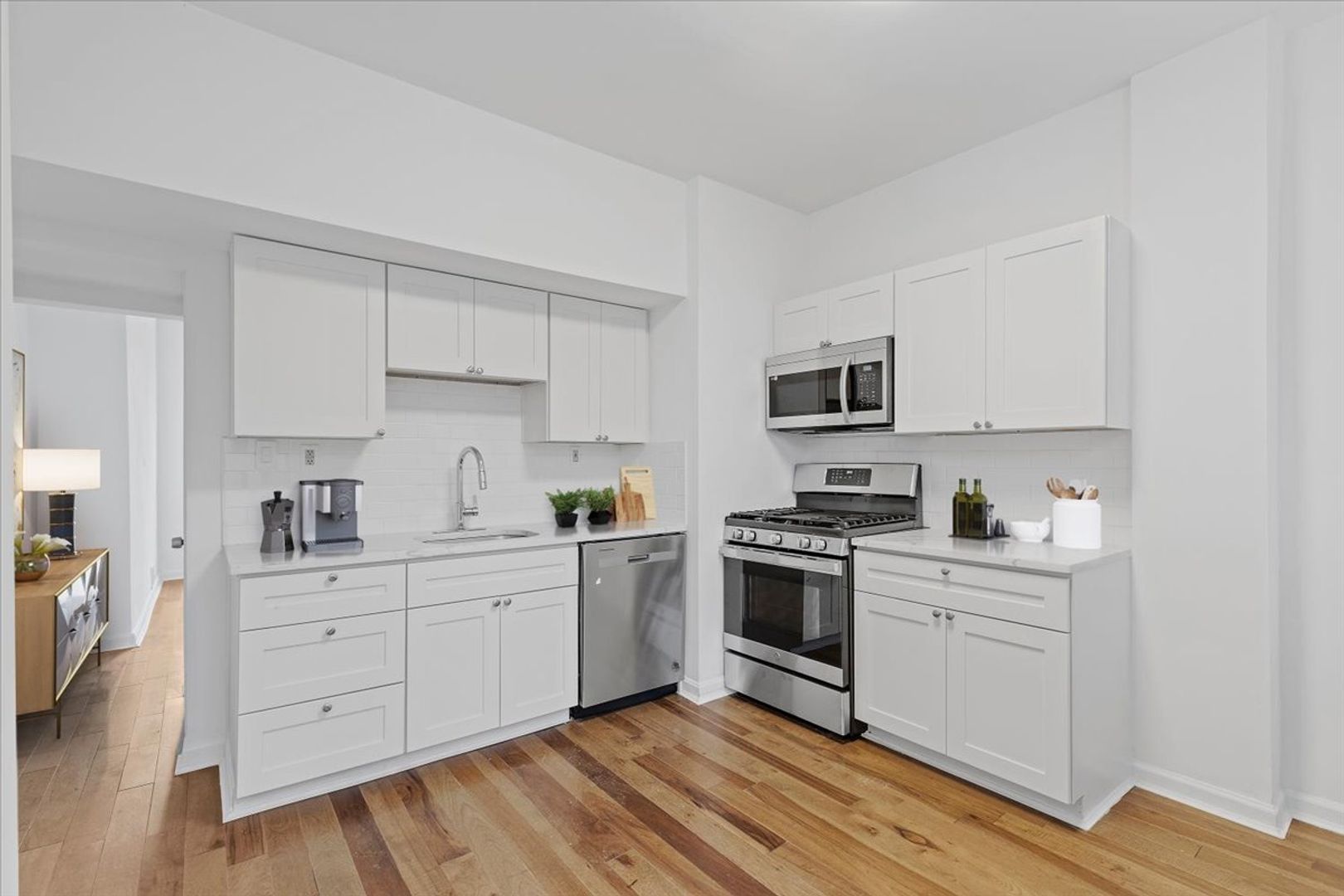 Pittsburgh Apartment: 1914-1918 B Street