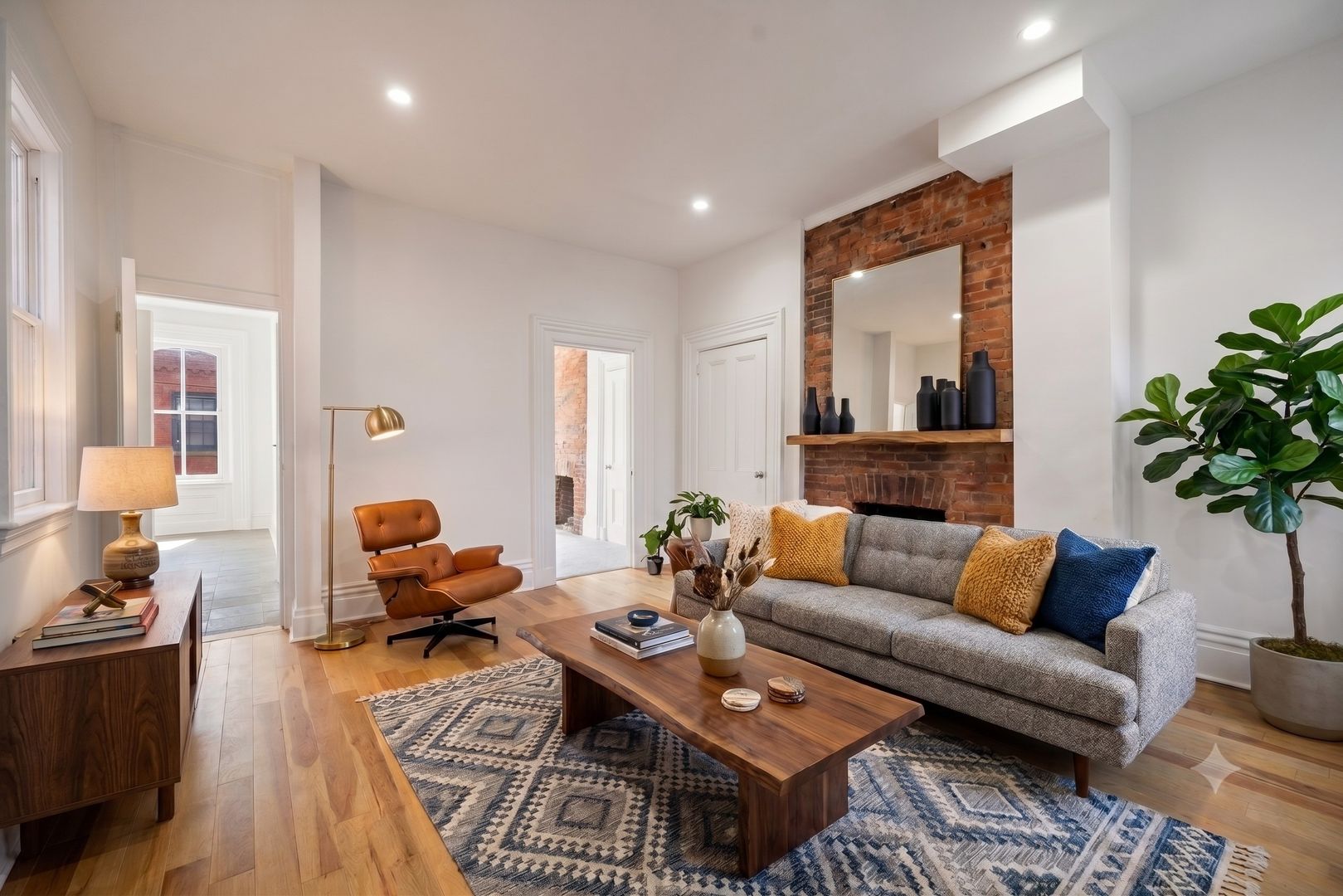 Pittsburgh Apartment: 93 43rd Street