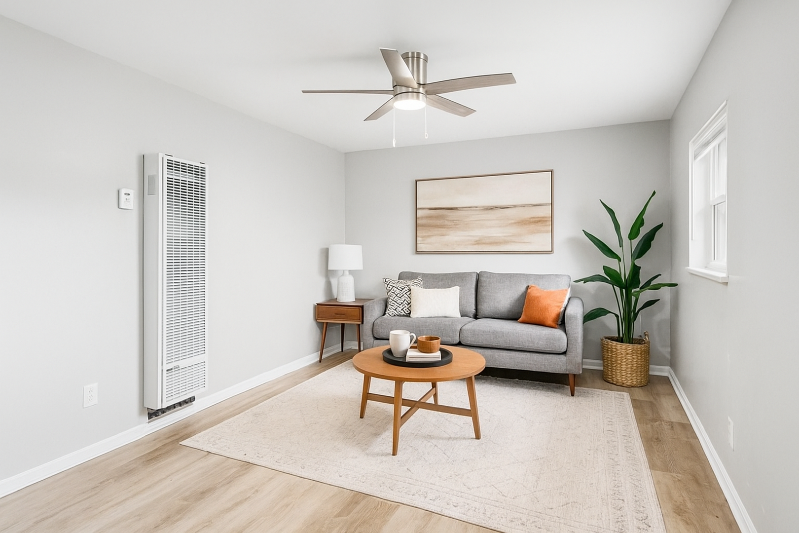 Columbus Apartment: 1464 Parsons Avenue