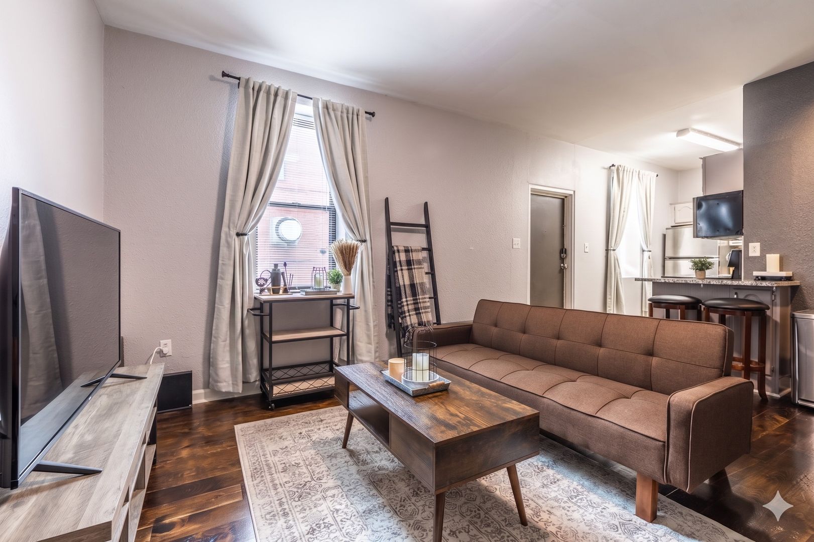 Pittsburgh Apartment: 2322 East Carson Street