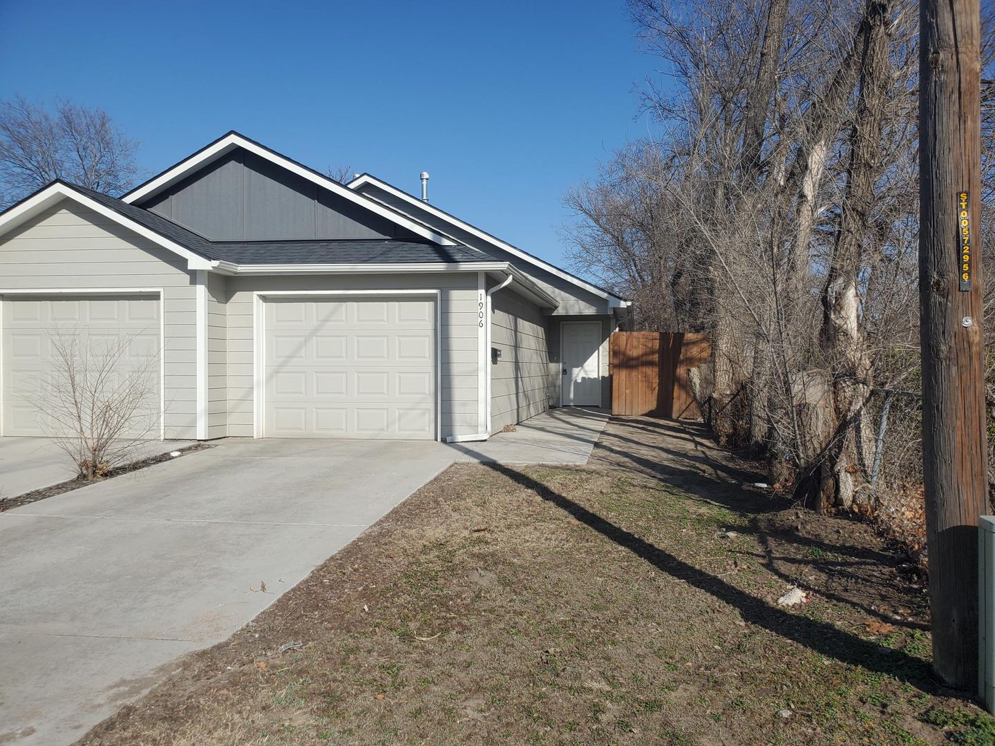 Wichita Apartment: 1019 N Spruce #100