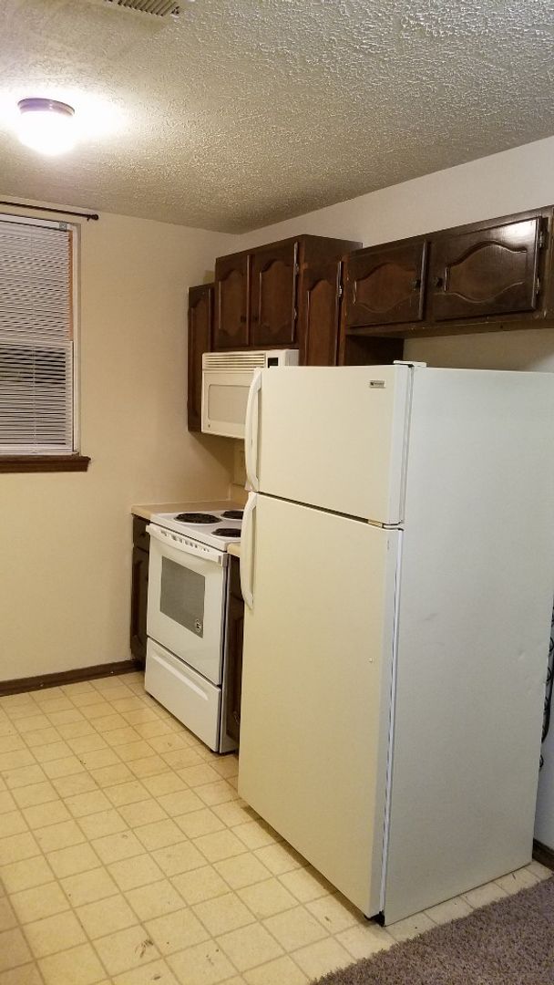 Wichita Apartment: 234 N. Brunswick 1-4