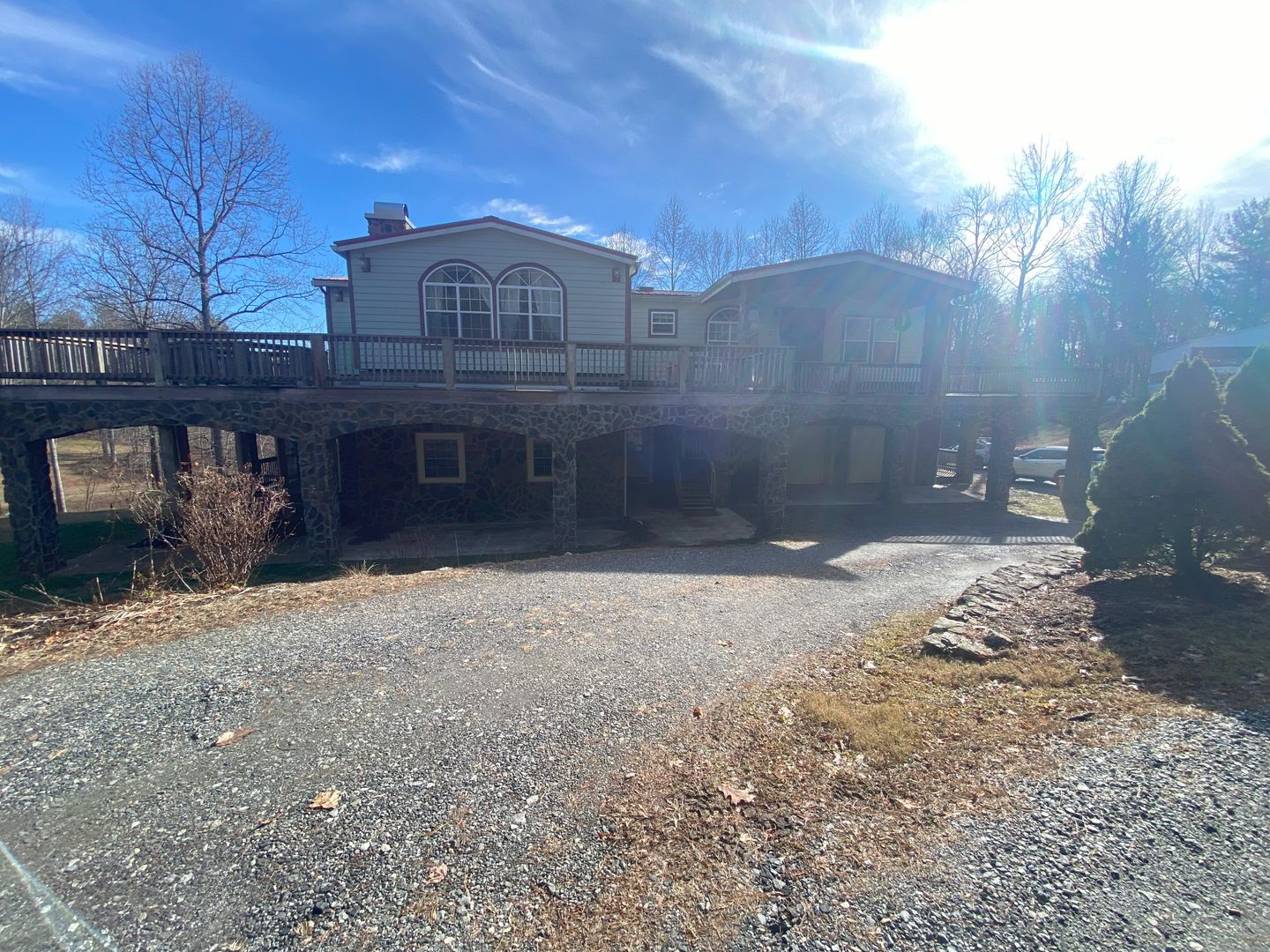 Deep Gap Apartment: 167 Wagon Wheel Lane