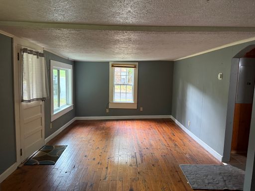 Listing photo thumbnail