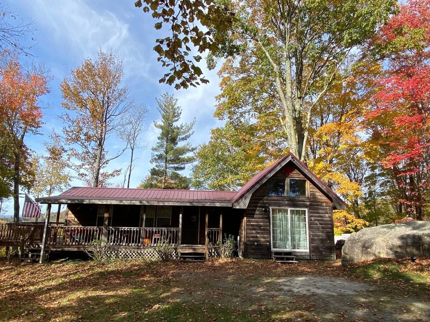 Elk Park House: 390 Fall Creek Meadows Lane