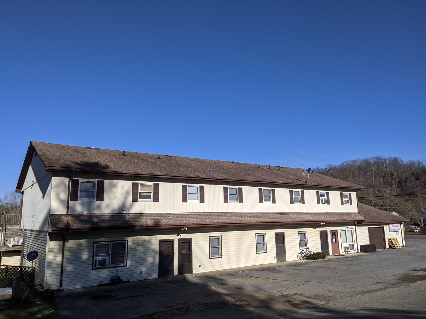 Vilas Apartment: 5015 US Hwy 421 N